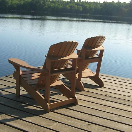 Black Lake Cabins Torrance Екстер'єр фото